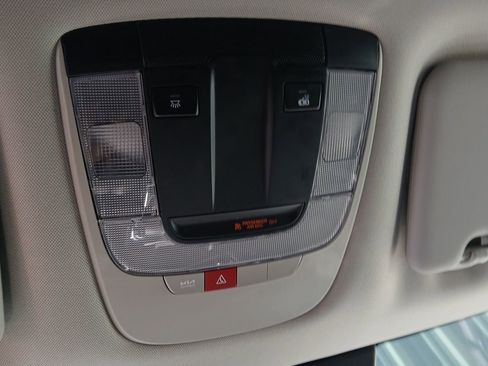 Used 2023 Kia Sportage EX image 25