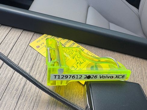 New 2026 Volvo XC60 B5 Plus w/ Protection Package Premier image 17