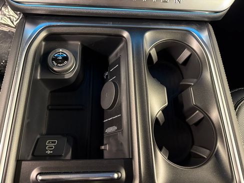 New 2027 Ford Expedition Max Platinum w/ Stealth Appearance Package AWD/4WD image 15