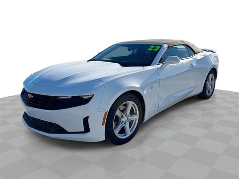 Used 2023 Chevrolet Camaro LT image 1