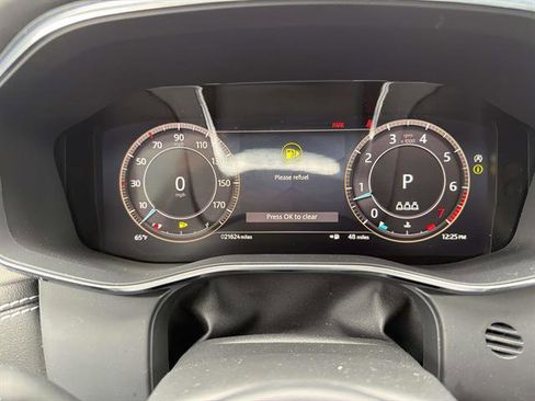 Used 2024 Jaguar F-PACE R-Dynamic S image 20