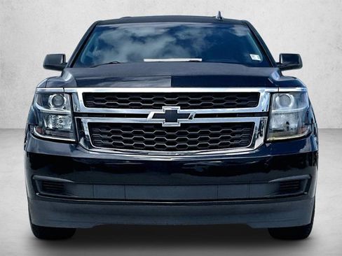 Used 2017 Chevrolet Suburban LT w/ LT Midnight Edition RWD image 3