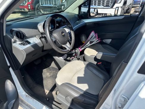 Used 2014 Chevrolet Spark LT FWD image 6
