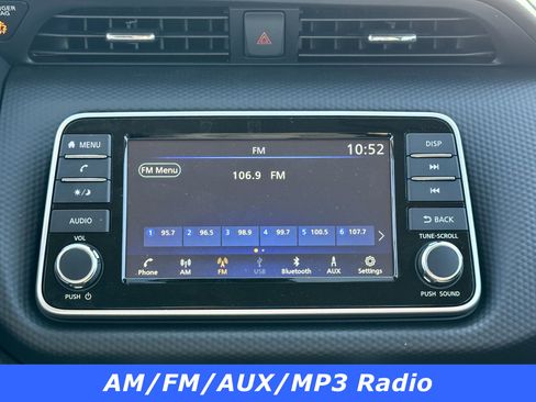 New 2025 Nissan Kicks Play S image 8