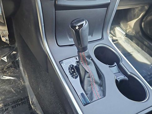 Used 2017 Toyota Camry SE FWD image 20