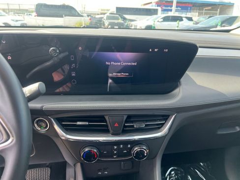 Used 2025 Buick Encore GX Preferred image 18