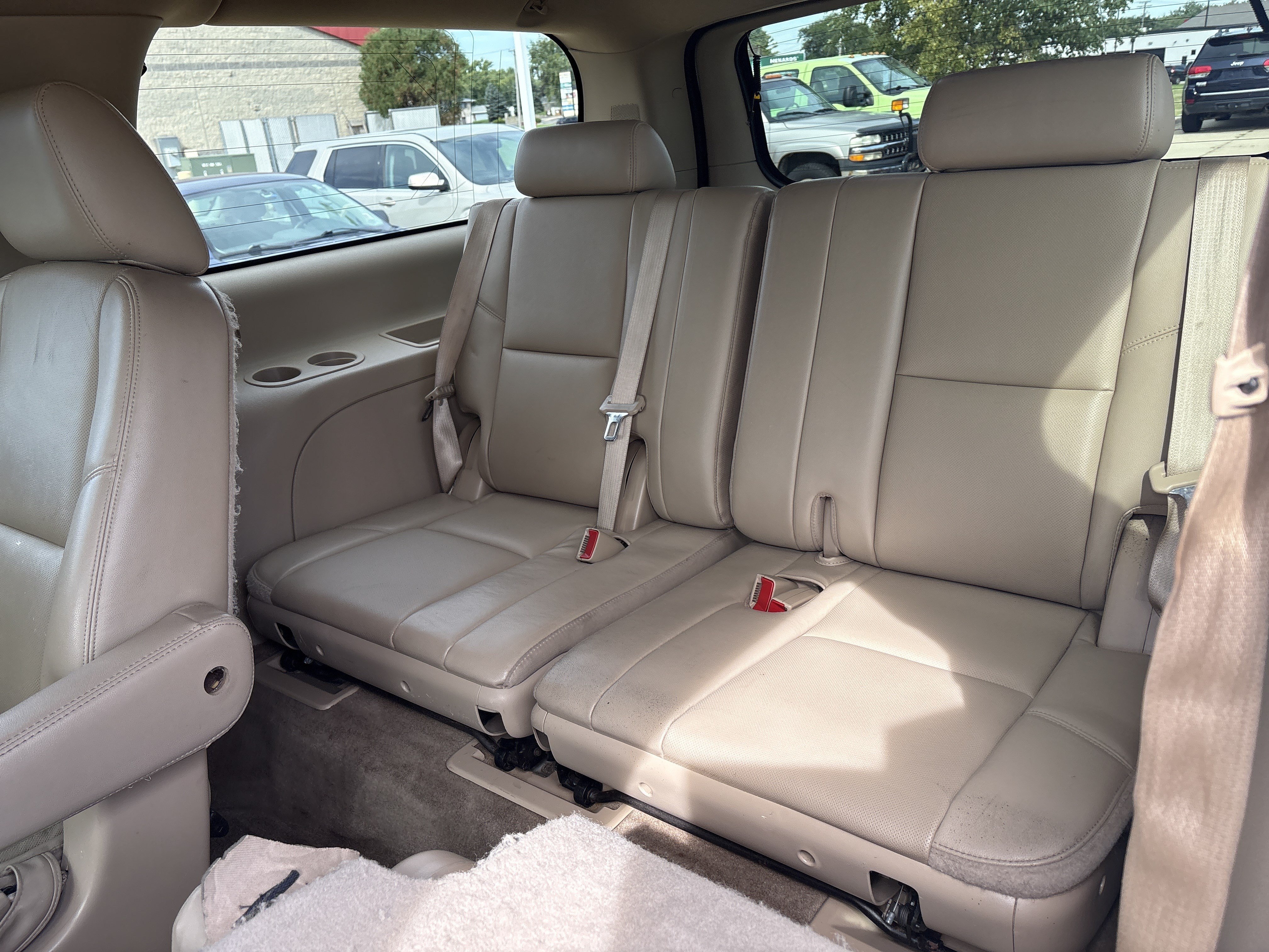 Used 2013 Chevrolet Suburban LTZ AWD/4WD image 14