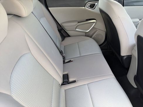 Certified 2024 Kia Soul LX FWD image 12
