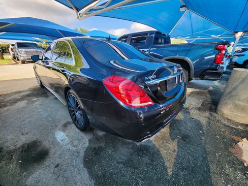 Used 2017 Mercedes-Benz S 550 4MATIC Sedan image 3