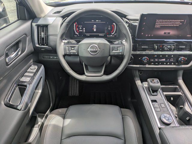 New 2026 Nissan Pathfinder SL AWD/4WD image 18
