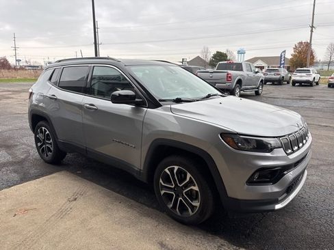 Used 2022 Jeep Compass Limited w/ Sun and Sound Group image 6