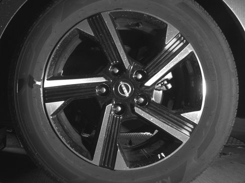 Used 2025 Nissan Sentra SV image 13