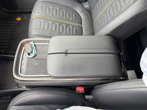 Used 2022 Rivian R1T Launch Edition AWD/4WD image 19