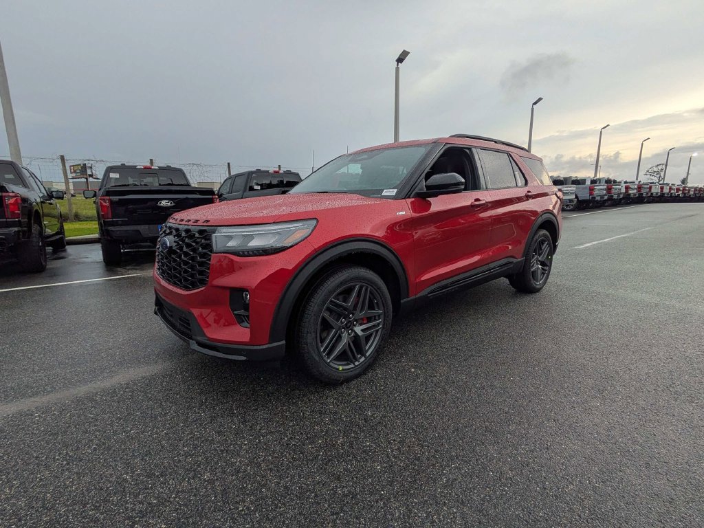 New 2026 Ford Explorer ST-Line w/ ST-Line Street Pack AWD/4WD image 8
