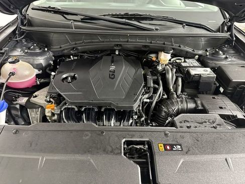 Used 2023 Hyundai Tucson SE image 26