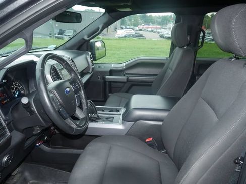 Used 2018 Ford F150 XLT w/ Equipment Group 302A Luxury AWD/4WD image 3