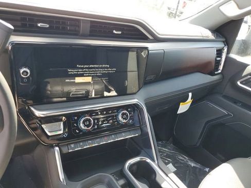 New 2026 GMC Sierra 2500 Denali image 28