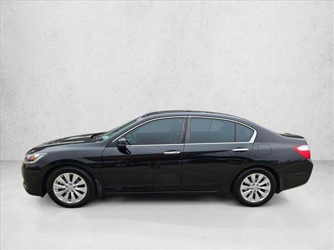 Used 2015 Honda Accord EX image 9