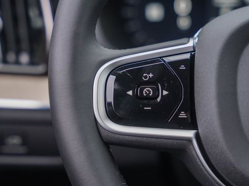 New 2026 Volvo XC60 B5 Plus w/ Protection Package Premier image 29