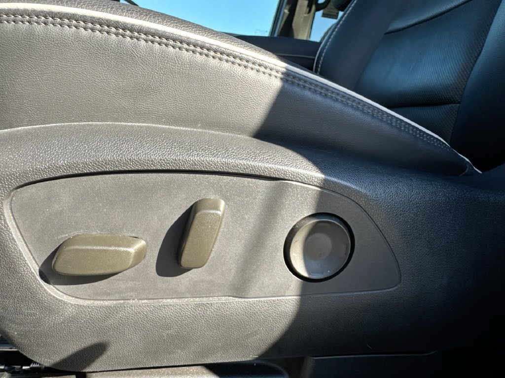 Used 2024 GMC Acadia Denali w/ LPO, Floor Liner Package FWD image 14