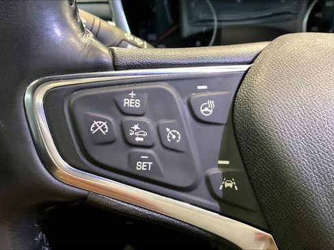 Used 2021 Chevrolet Equinox Premier FWD image 12