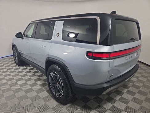 Used 2025 Rivian R1S Adventure image 3