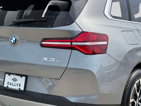 Certified 2025 BMW X3 xDrive30i w/ Premium Package AWD/4WD image 10