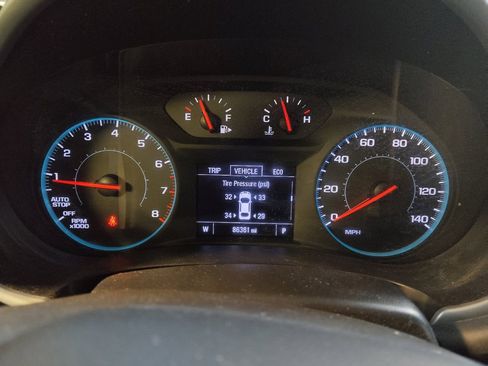 Used 2022 Chevrolet Malibu LT FWD image 23