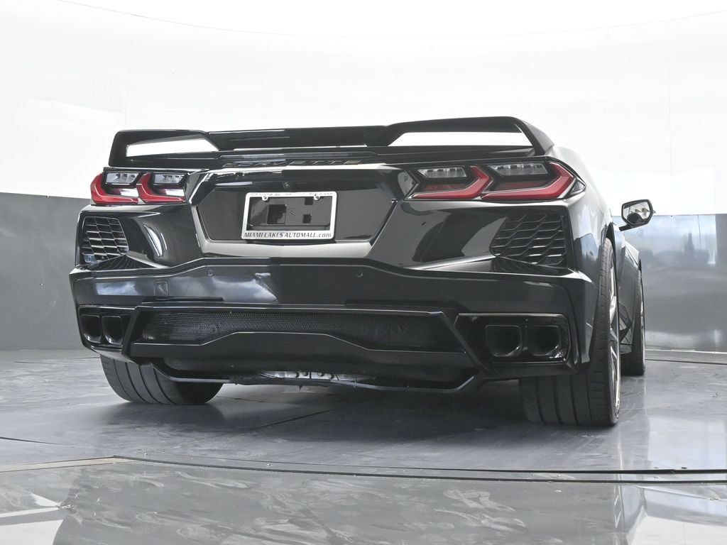Used 2024 Chevrolet Corvette Stingray Preferred Conv w/ Z51 Performance Package RWD image 57