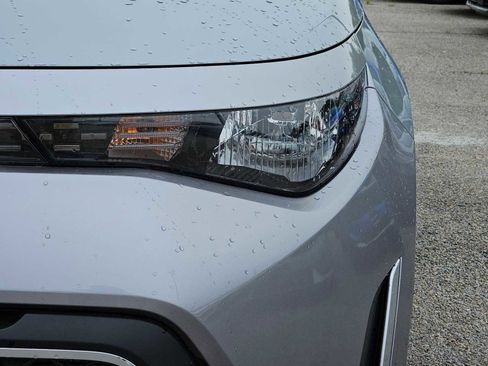 Used 2025 Kia Soul LX w/ LX Technology Package image 11