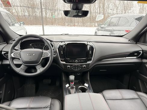 Used 2023 Chevrolet Traverse RS w/ LPO, Floor Liner Package image 10