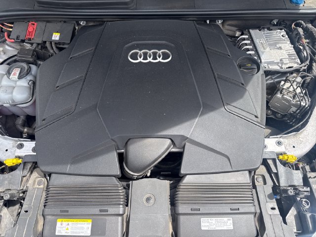 Used 2022 Audi Q7 3.0T Premium Plus w/ Premium Plus Package AWD/4WD image 31