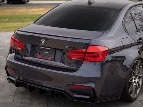 Used 2017 BMW M3 RWD image 16