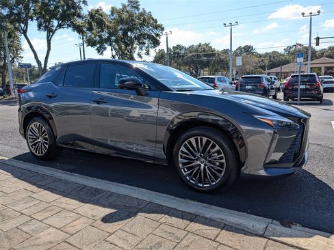 Used 2023 Lexus RZ 450e Premium image 16