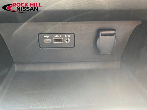 Used 2023 Nissan Altima 2.5 SV FWD image 26