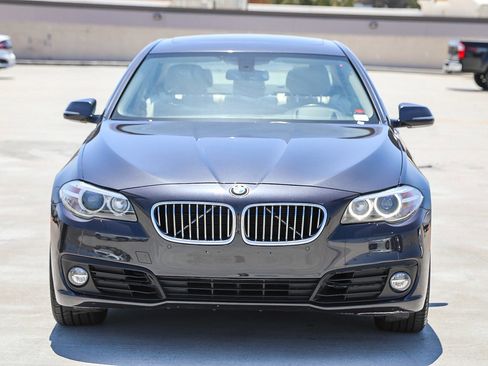 Used 2015 BMW 528i Sedan RWD image 2