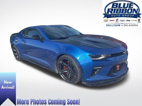 Used 2017 Chevrolet Camaro SS RWD image 1