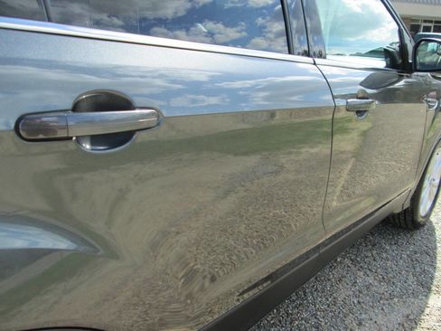 Used 2017 Ford Escape SE image 52