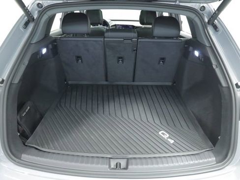 Used 2023 Audi Q4 e-tron Premium Plus w/ Premium Plus image 37