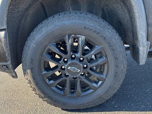 Used 2025 Chevrolet Silverado 3500 High Country w/ High Country Premium Package image 10