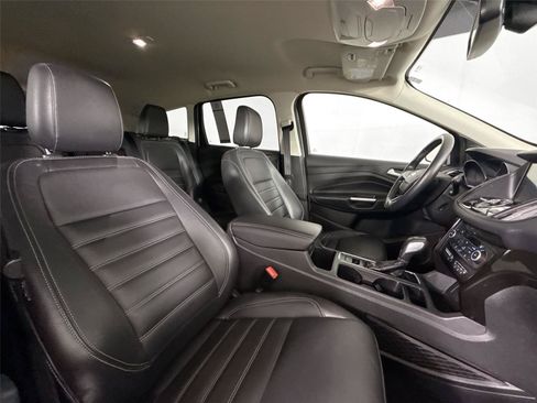 Used 2019 Ford Escape Titanium FWD image 41