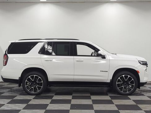 Used 2023 Chevrolet Tahoe RST w/ Luxury Package AWD/4WD image 2