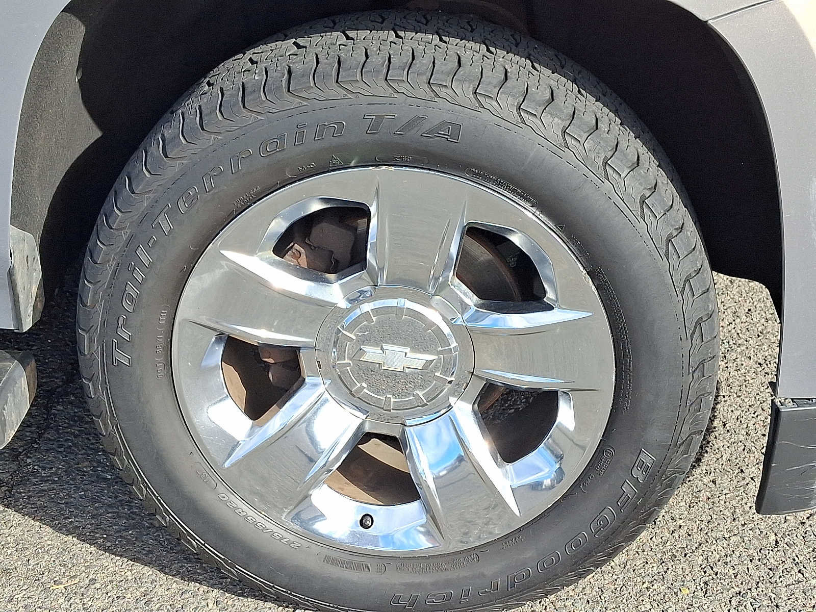 Used 2018 Chevrolet Tahoe LT w/ LT Signature Package AWD/4WD image 8