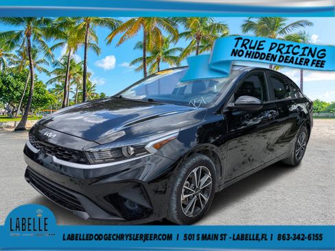 Used 2024 Kia Forte LXS FWD image 7