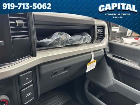 New 2025 Ford F450 XL w/ XL Chrome Package image 28