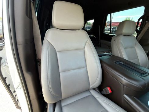 Used 2021 Chevrolet Tahoe LT AWD/4WD image 10