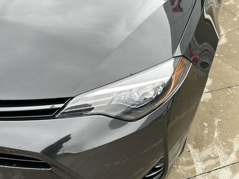 Used 2017 Toyota Corolla LE FWD image 10
