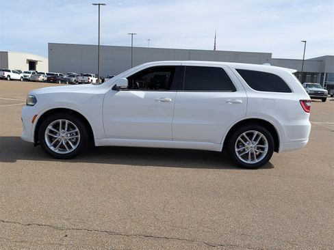 Used 2022 Dodge Durango GT image 2