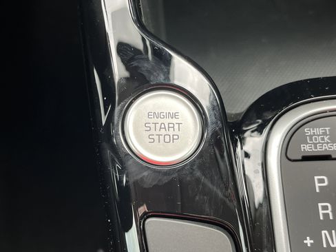 New 2025 Kia Soul S image 10