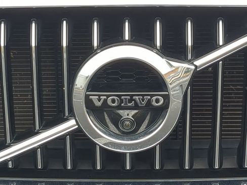 Used 2019 Volvo XC60 T6 Inscription w/ Protection Package Premier image 12